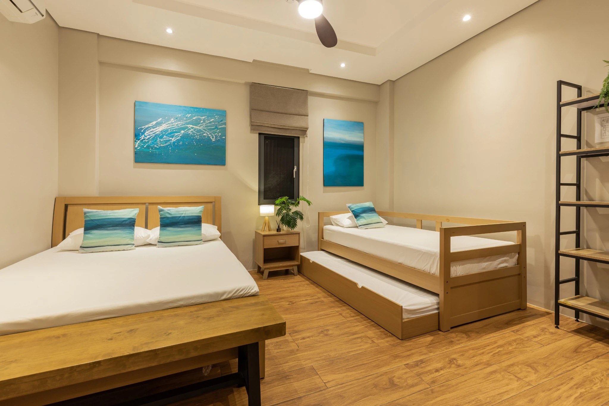 Balcony room sleeping area
